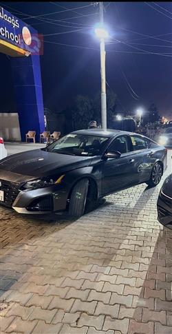 نيسان ألتيما